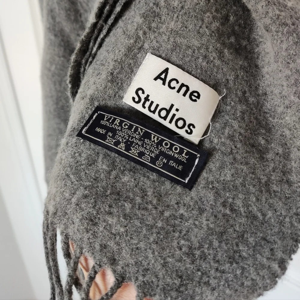 Acne Studios | Accessories | Acne Studios Grey Wool Fringe Scarf